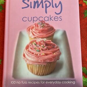 Simply Cupcakes Pink Recipe Book